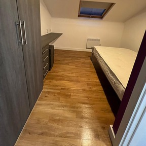 Student Accommodation Cleaner UK